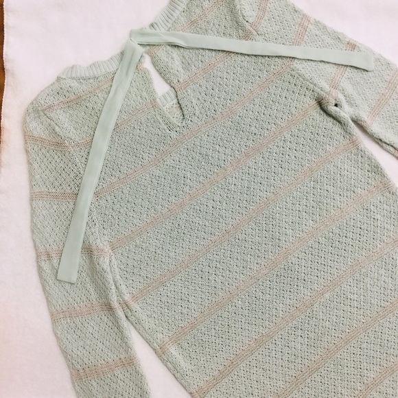 Lauren Conrad soft aqua, gold threads sweater, bow - Picture 4 of 8